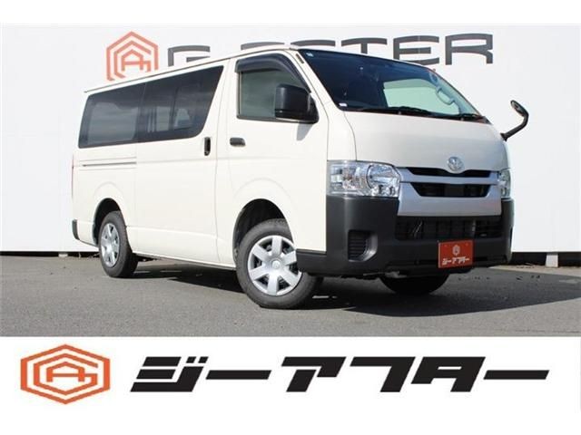 Toyota Hiace V