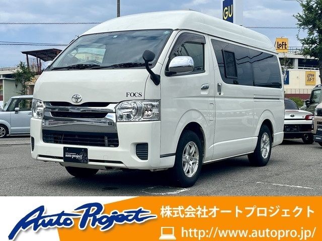 Toyota Hiace V
