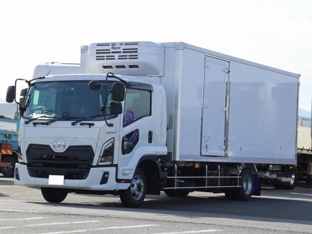 Nissan Diesel Condor