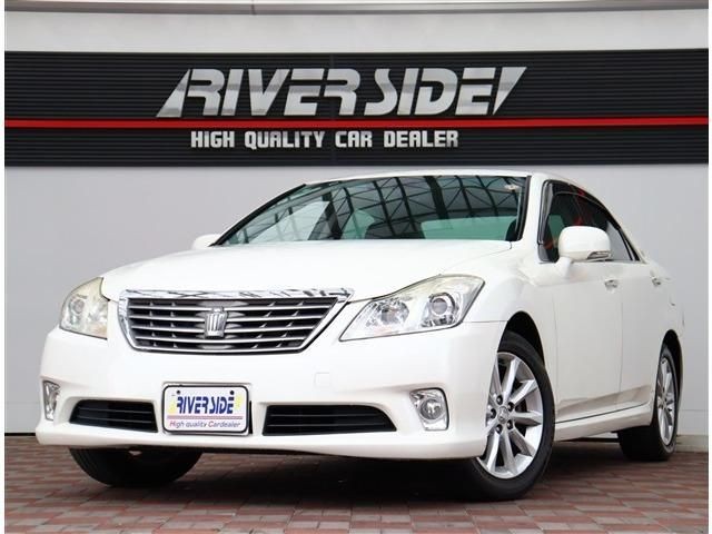 2010 Toyota Crown