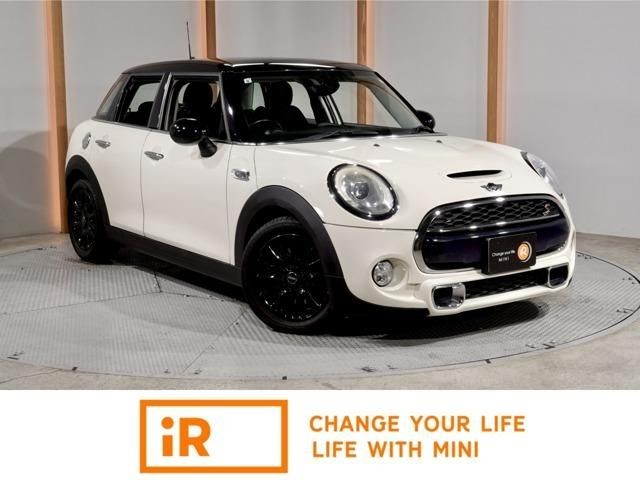 BMW MINI