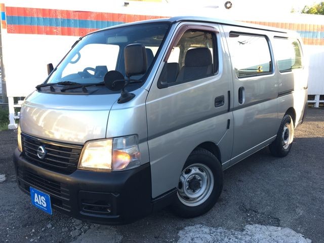 2003 Nissan Caravan V