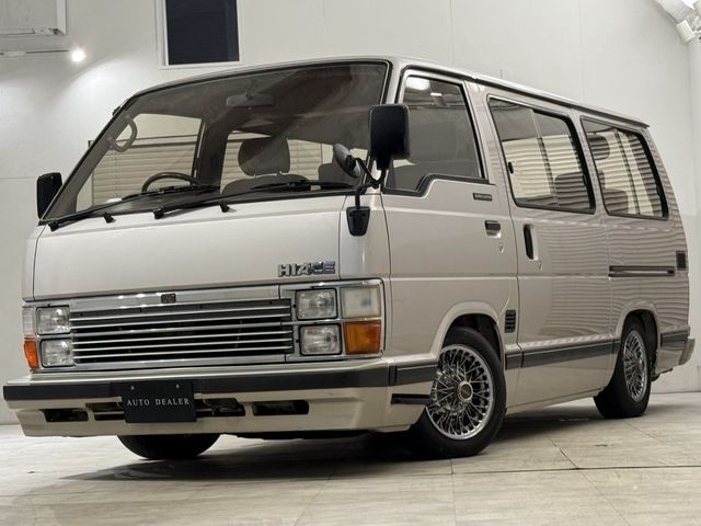Toyota Hiace W