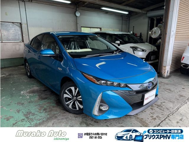 2018 Toyota Prius PHV