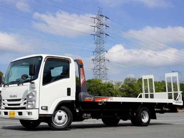 2021 Isuzu ELF