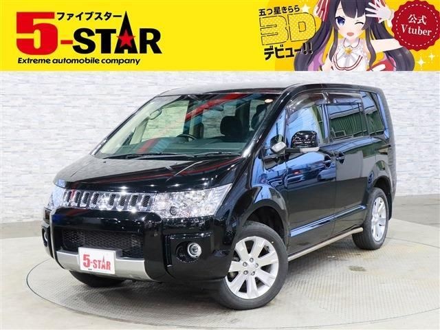2018 Mitsubishi Delica D5