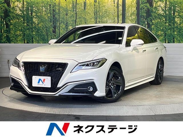 2020 Toyota Crown HV