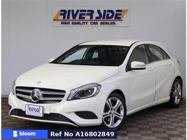 Mercedes-Benz A180