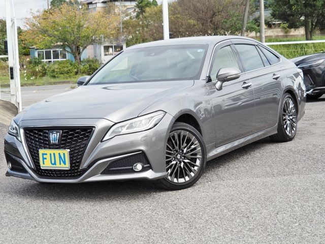 2021 Toyota Crown HV