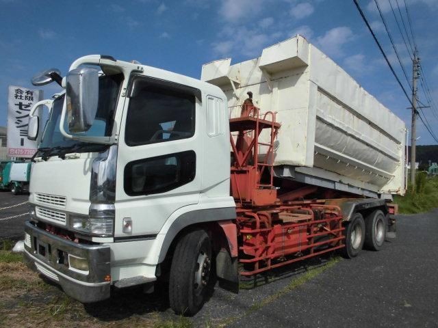 2007 Mitsubishi Super Great