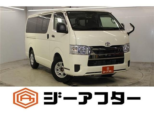 Toyota Hiace V