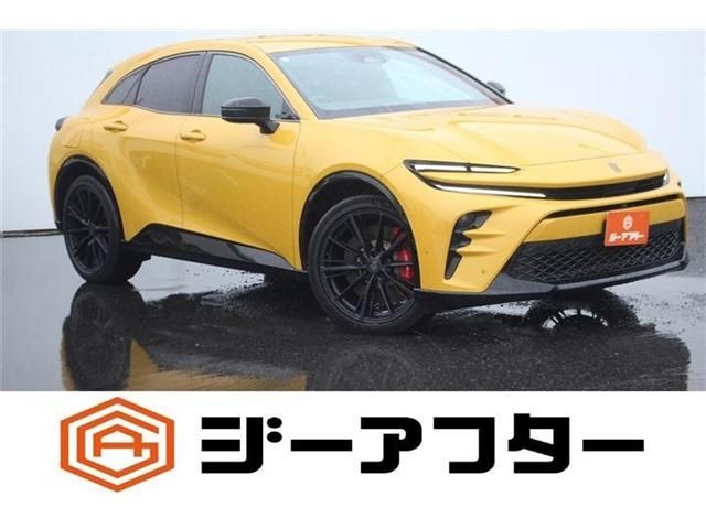 Toyota Crown Sport