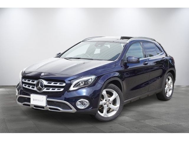 Mercedes-Benz GLA180