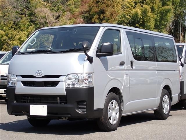 2020 Toyota Hiace V