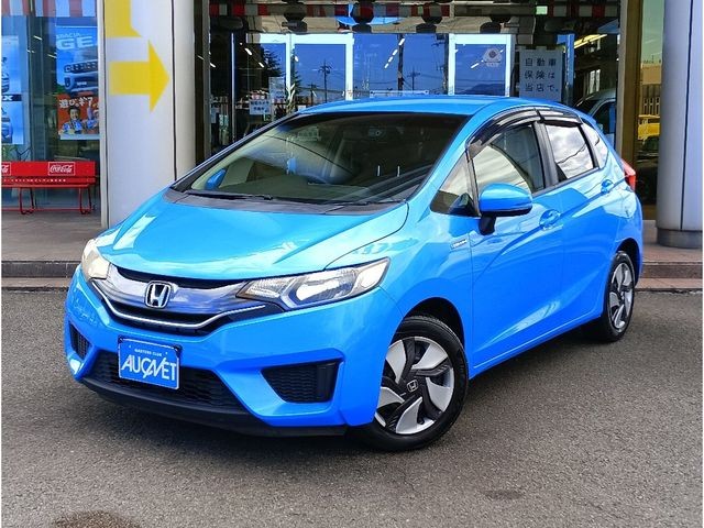 2013 Honda FIT HV