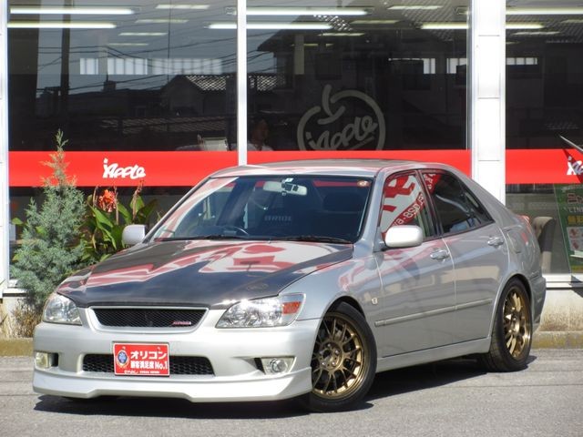 1999 Toyota Altezza