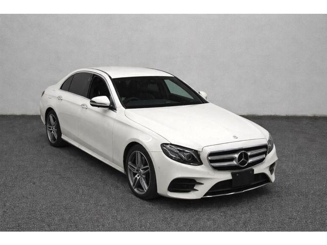 Mercedes-Benz E200