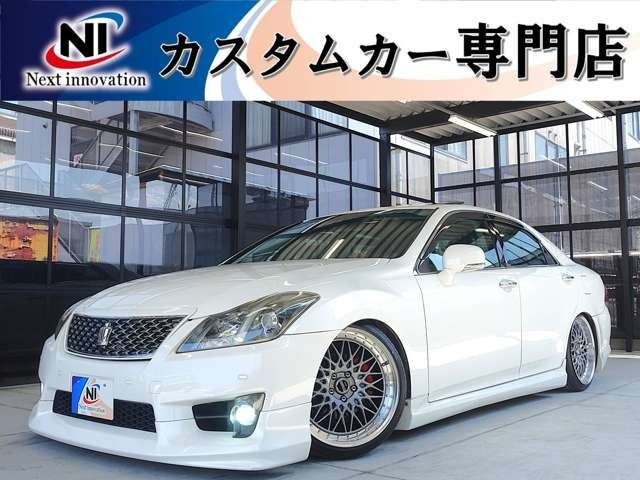 2011 Toyota Crown
