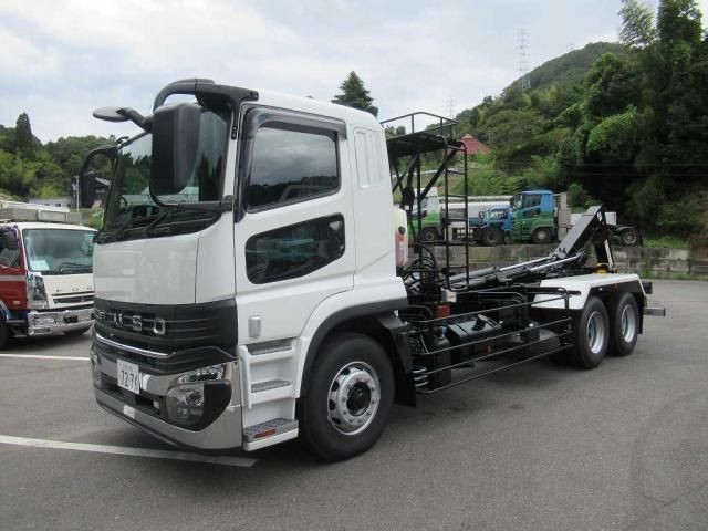 Mitsubishi Super Great