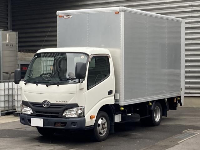 2018 Toyota Toyoace