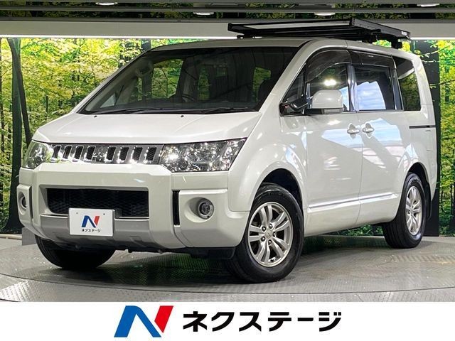 2018 Mitsubishi Delica D5