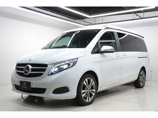 Mercedes-Benz V220D