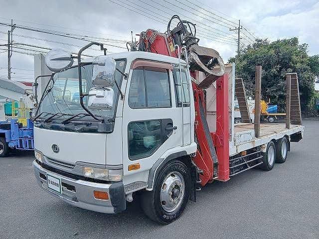 Nissan Diesel Condor