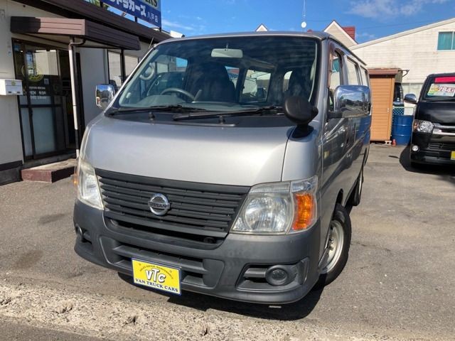 2006 Nissan Caravan V
