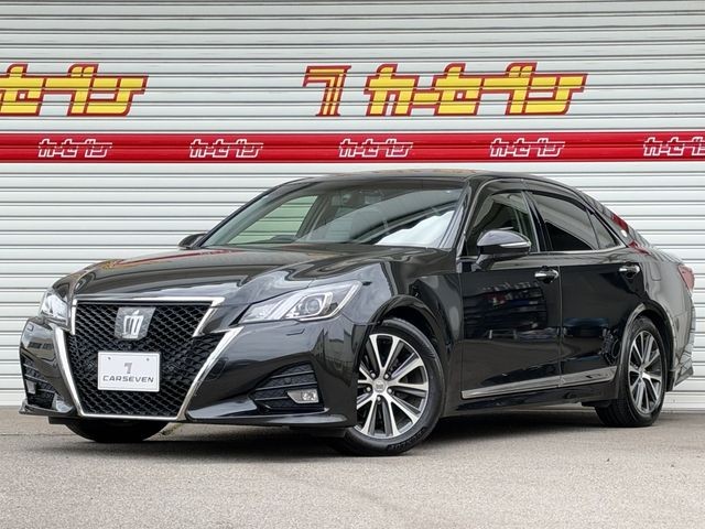 2016 Toyota Crown