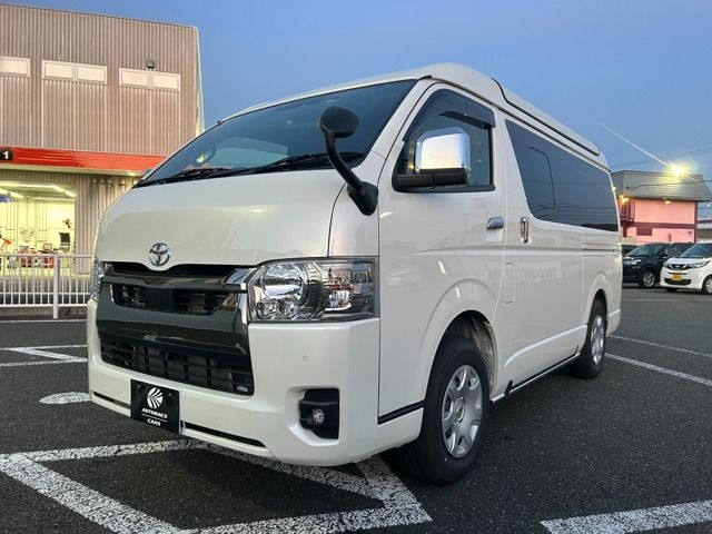 Toyota Hiace V