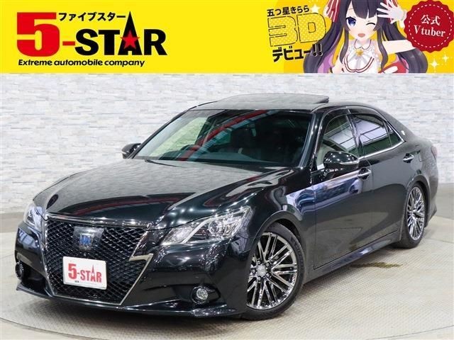 2014 Toyota Crown HV