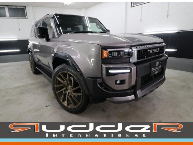 Toyota Land Cruiser 250