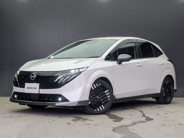 Nissan Aura
