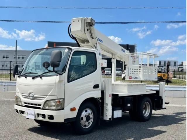 Hino Dutro