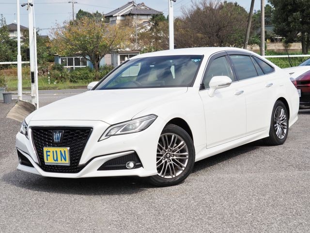 2021 Toyota Crown HV