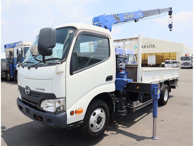 Hino Dutro