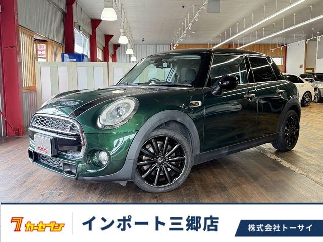 BMW MINI