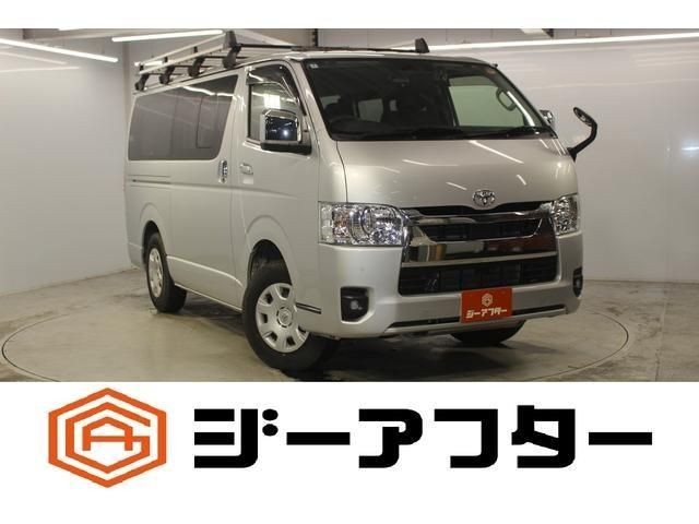 Toyota Hiace V