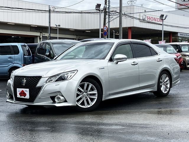 2015 Toyota Crown HV