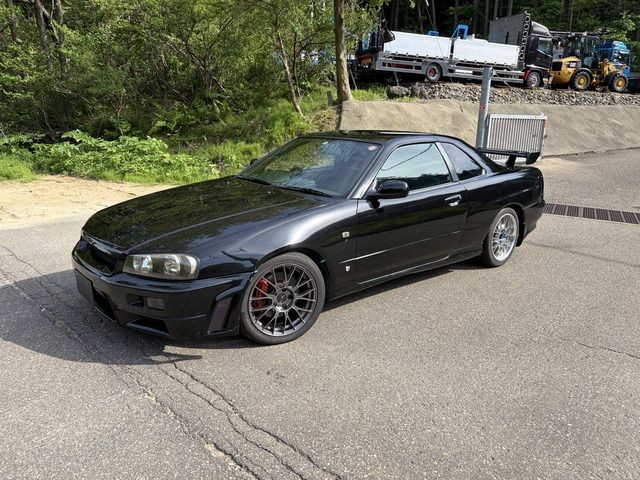 1998 Nissan Skyline