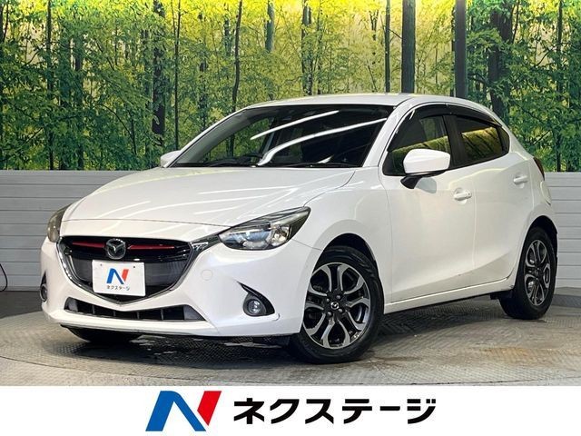 2015 Mazda Demio