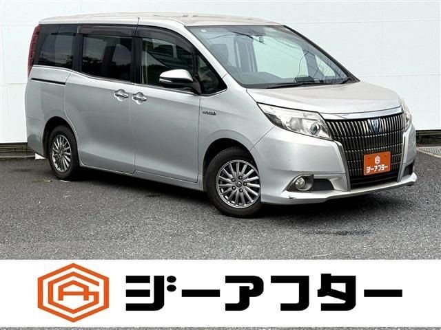 Toyota Estima HV