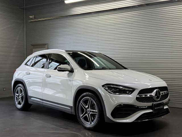 Mercedes-Benz GLA200D