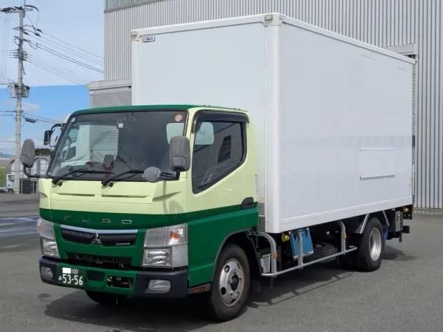 2021 Mitsubishi Canter T