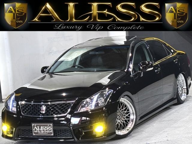 2011 Toyota Crown