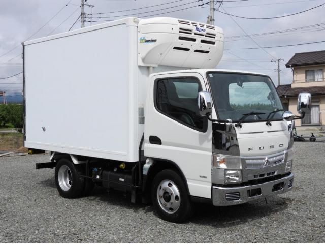 2017 Mitsubishi Canter T