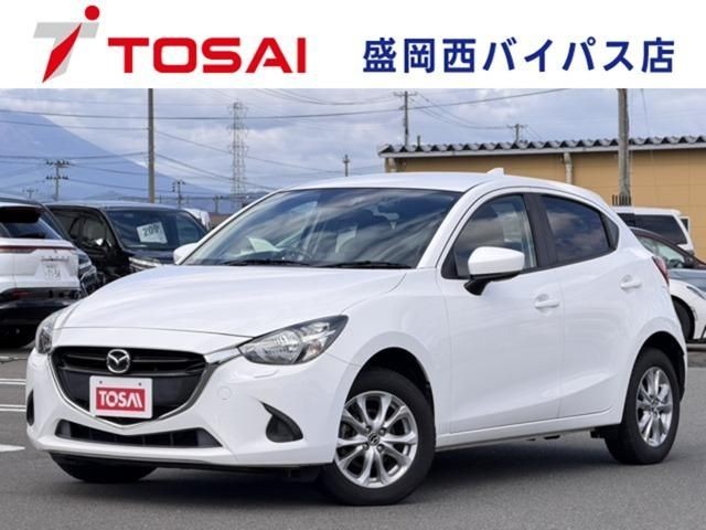 2017 Mazda Demio