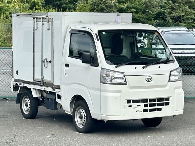 2022 Daihatsu Hijet Truck
