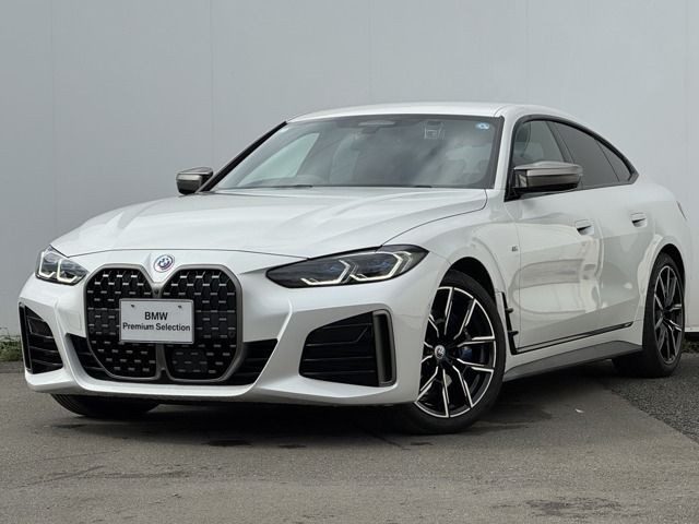 BMW M440I
