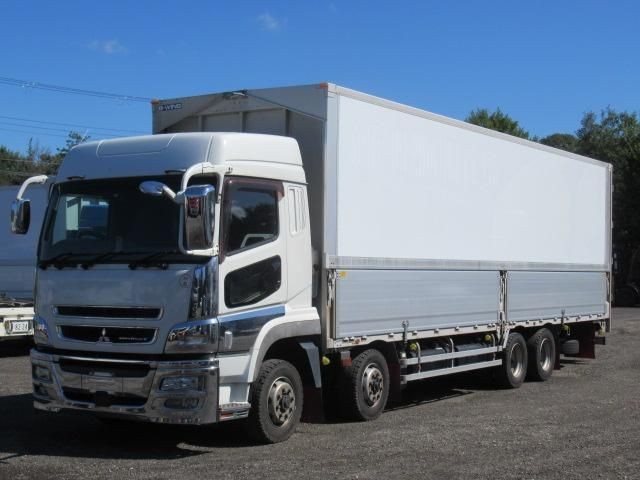 Mitsubishi Super Great
